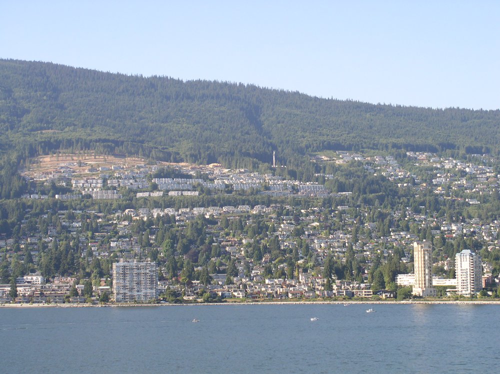 West_Vancouver_from_Water